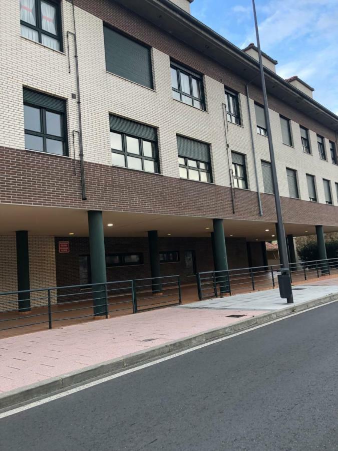 Piso Vacacional En Aviles Apartment Екстериор снимка